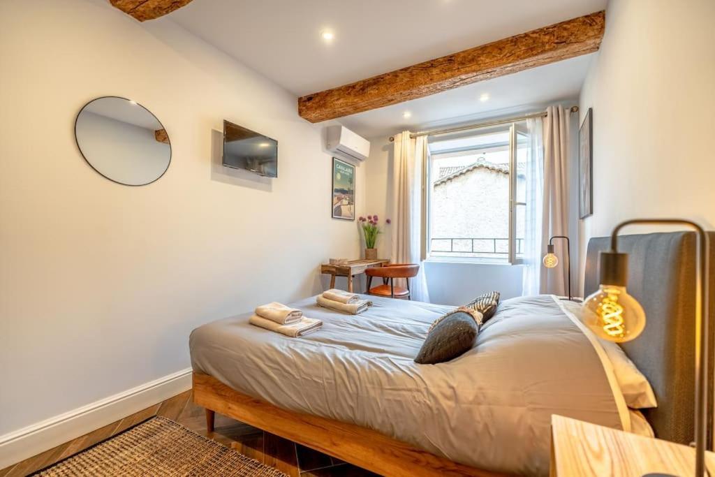 Superbe Appartement Neuf, Climatise Centre Village Le Plan-de-la-Tour Exterior photo
