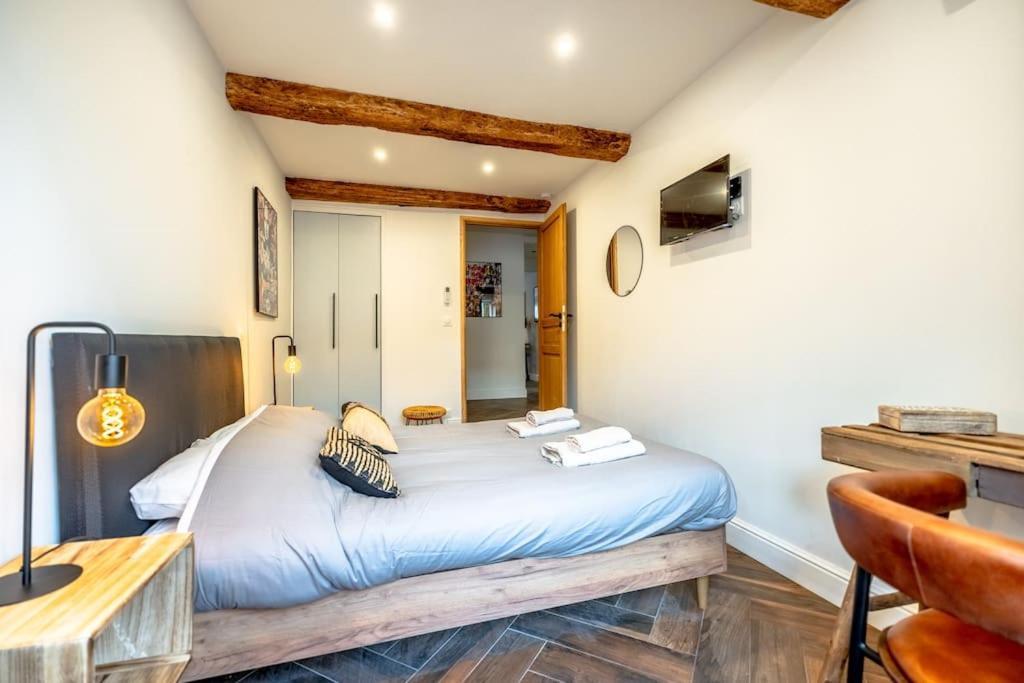 Superbe Appartement Neuf, Climatise Centre Village Le Plan-de-la-Tour Exterior photo